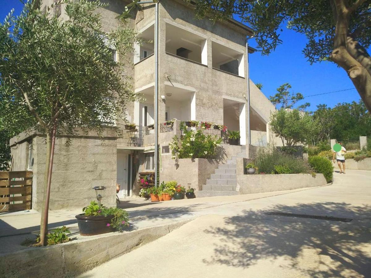 Apartmani Zekic لوبار المظهر الخارجي الصورة