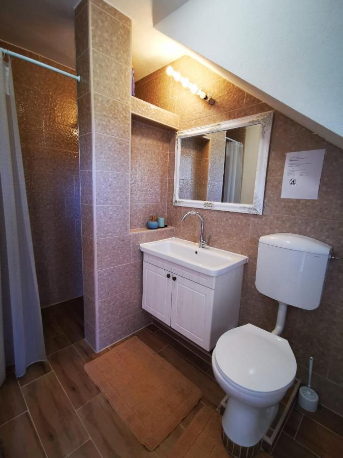 Apartmani Zekic لوبار المظهر الخارجي الصورة