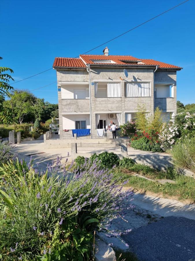 Apartmani Zekic لوبار المظهر الخارجي الصورة