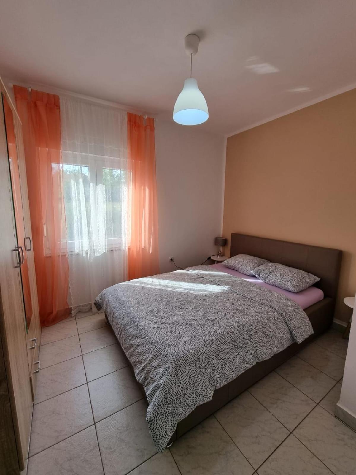 Apartmani Zekic لوبار المظهر الخارجي الصورة