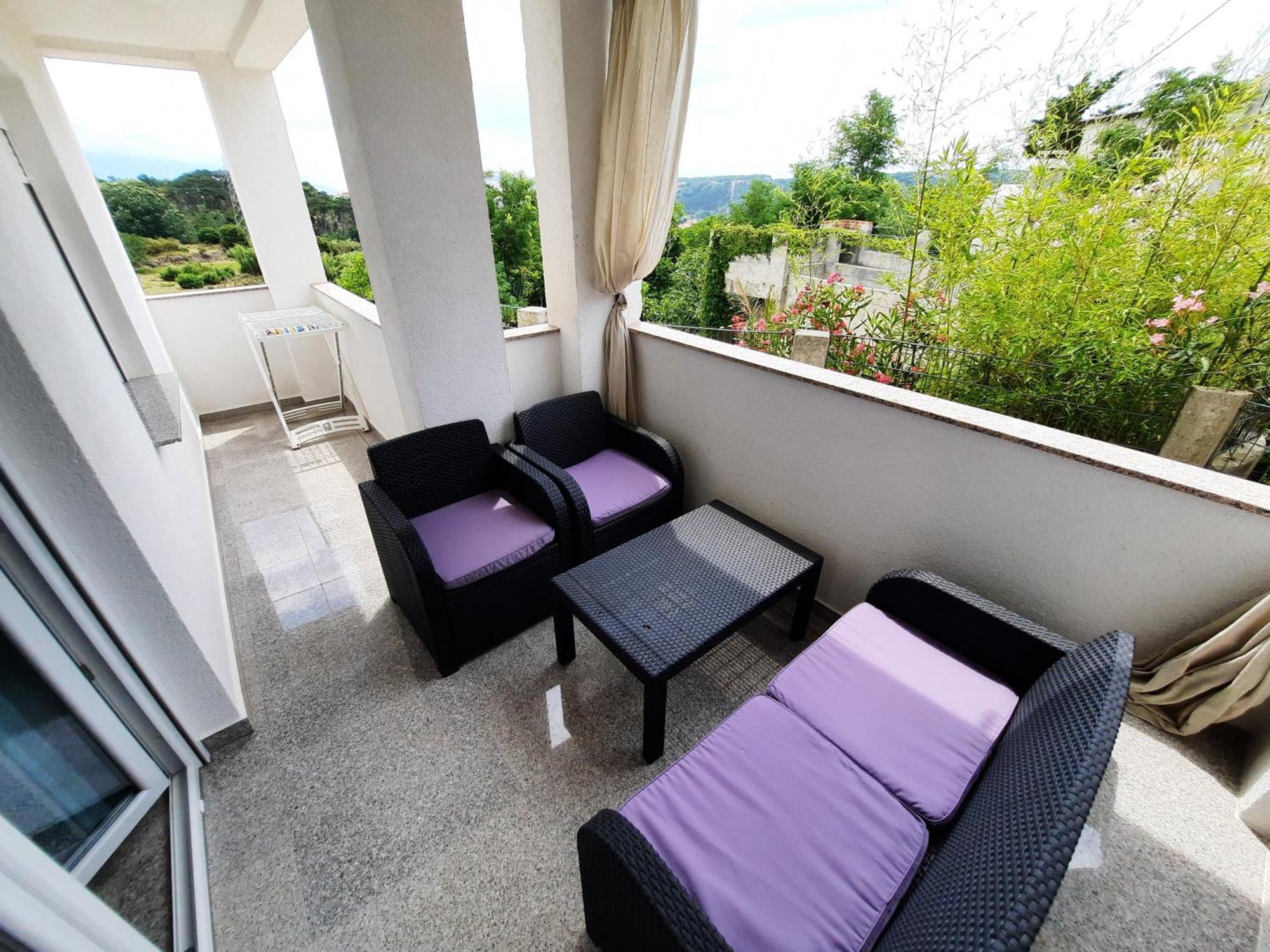 Apartmani Zekic لوبار الغرفة الصورة